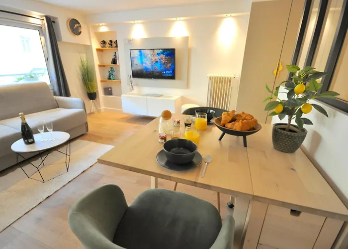 Monaco # - 4 Persons - Hypercenter - Private Parking - Clim - Full Renovated - Fast Wifi Apartmán *