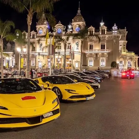 Апартаменти Monaco # - 4 Persons - Hypercenter - Private Parking - Clim - Full Renovated - Fast Wifi Мантон