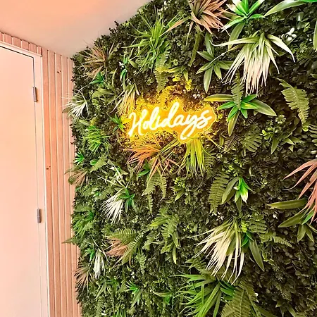 Monaco # - 4 Persons - Hypercenter - Private Parking - Clim - Full Renovated - Fast Wifi مينتون