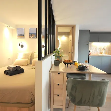 Апартаменты Monaco # - 4 Persons - Hypercenter - And Sun - Private Parking - Clim - Full Renovated - Fast Wifi