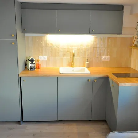 Апартаменты Monaco # - 4 Persons - Hypercenter - And Sun - Private Parking - Clim - Full Renovated - Fast Wifi Ментона