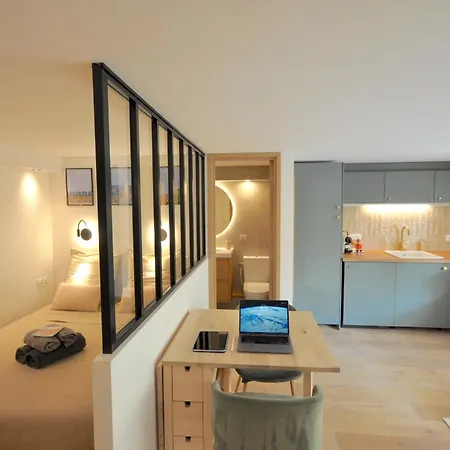 Monaco # - 4 Persons - Hypercenter - And Sun - Private Parking - Clim - Full Renovated - Fast Wifi Апартаменты Ментона