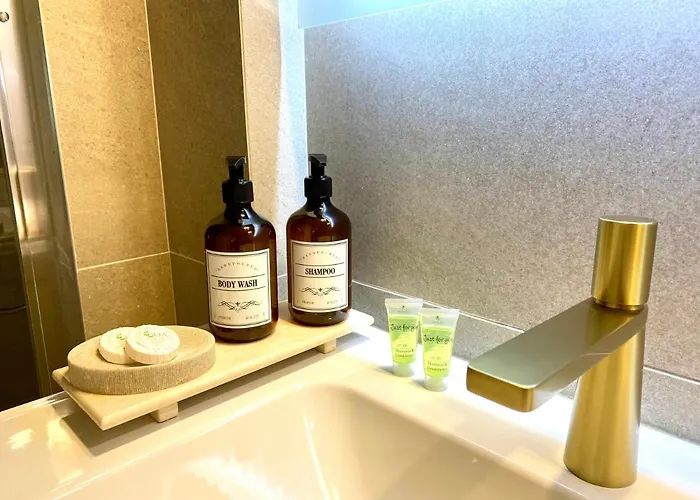 Апартаменти Monaco # - 4 Persons - Hypercenter - Private Parking - Clim - Full Renovated - Fast Wifi *